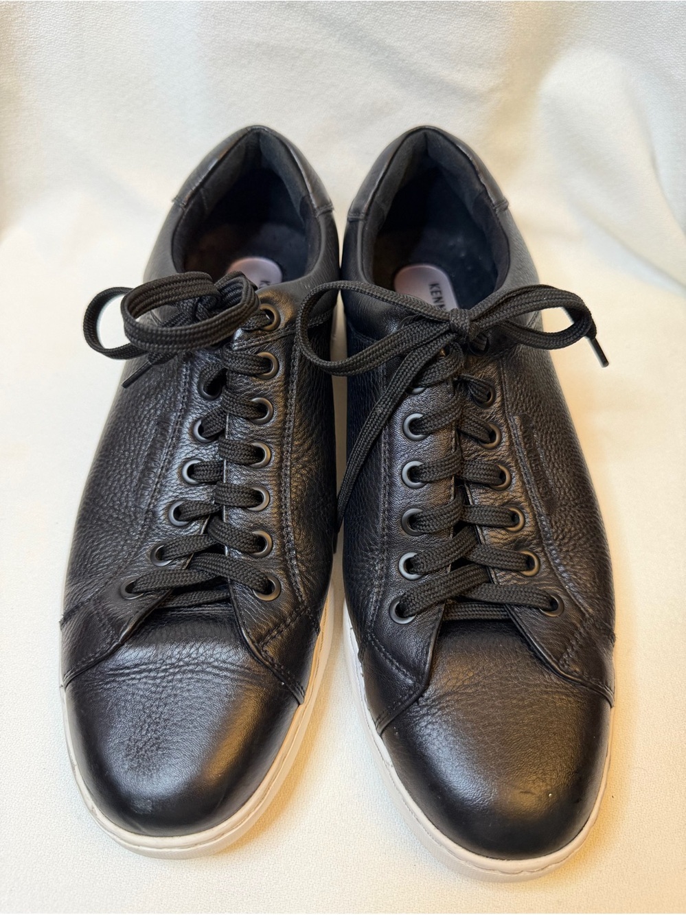 Kenneth Cole Men's Sz 9.5 Black Pebbled Leather Low Top Casual Cupsole Sneakers